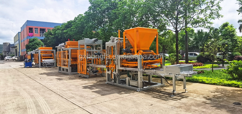 QT4-15D block machine (1)